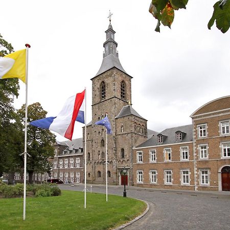 Abdij Hotel Rolduc Керкраде Екстериор снимка